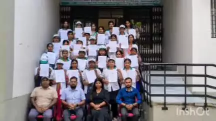 पटोरी: कल्याणपुर में आत्मनिर्भर बनाने के लिए प्रशिक्षण का आयोजन, प्रशिक्षण समापन पर प्रमाण-पत्र वितरित