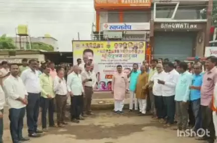 कोरपना: आमदार देवराव भोंगळे यांच्या हस्ते सिमेंट काँग्रेसच्या बांधकामाची भूमिपूजन गडचांदूर येथे संपन्न