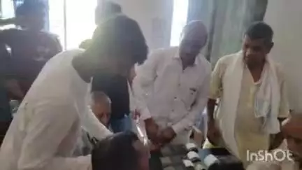 बांका: भरतशिला परमानंदपुर समेत कई जविप्र दुकानदारों की पॉस मशीन खराब, खाद्यान्न वितरण में दिक्कत