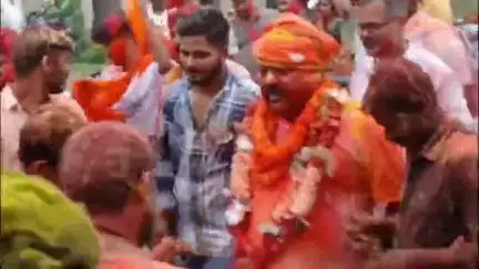 बक्सर: बेबी देवी बनीं बक्सर नगर परिषद की उप मुख्य पार्षद, 750 मतों से दर्ज की जीत, समर्थकों में जश्न