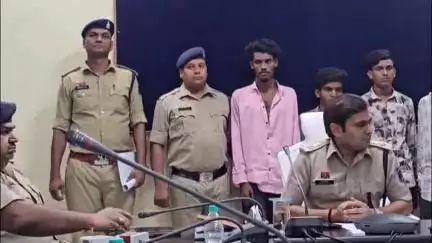 मुंगेली: लोरमी में चाकू से वार कर हत्या करने वाले आरोपियों को पकड़ने में पुलिस को मिली सफलता, 4 आरोपियों को किया गया गिरफ्तार