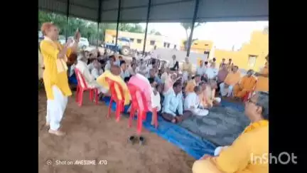 कुम्हेर: गायत्री प्रज्ञा पीठ बाबैन में गौ सेवा केंद्र का उद्घाटन, गौ माता तथा दो बछड़ों का वैदिक रीति से पूजन किया गया