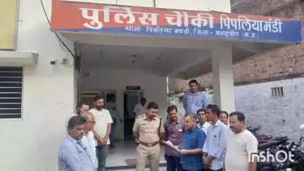 मल्हारगढ़: मोहर्रम पर ताजिये के जलसे में दुकानों के बाहर गंदगी और मार्ग अवरुद्ध करने वालों पर कार्रवाई की मांग