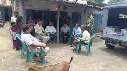 लोहरदगा: लोहरदगा में मोहर्रम को लेकर शांति समिति की बैठक संपन्न, अफवाहों से बचने की अपील