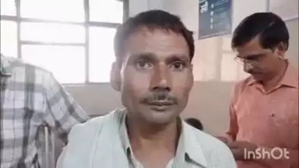 कायमगंज: ग्राम खुड़ना वैध में मकान गिरने से दबकर पांच लोग घायल, अस्पताल में कराया गया भर्ती, प्रधान और लेखपाल पर गंभीर आरोप