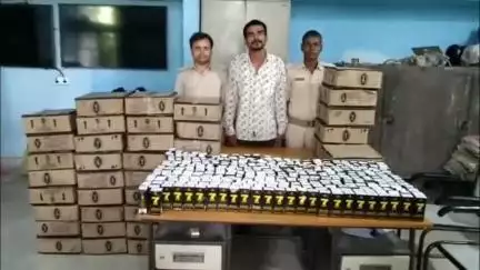सिंघेश्वर: बैरबन्ना से 362 लीटर अवैध शराब के साथ कार ज़ब्त, एक व्यक्ति गिरफ्तार