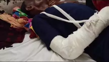 बांसवाड़ा: लीलीया गांव में जमीन विवाद को लेकर बेटे ने पिता के साथ की मारपीट, एमजी अस्पताल में उपचार जारी