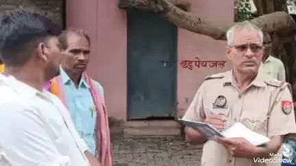 लालगंज: भैंसौड़बलायपहाड़ गांव में ट्रक की चपेट में आने से बाइक चालक की मौत, पीछे बैठा युवक घायल, पुलिस ने शव भेजा पीएम हाउस