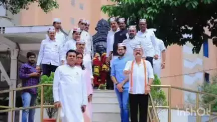 बाभूळगाव: पावसाळी अधिवेशनाच्या पहिल्या दिवशी आ.बाळासाहेब मांगुळकर यांच्यासह महाविकास आघाडीच्या आमदारांचे शिवाजी महाराज पुतळ्यास...