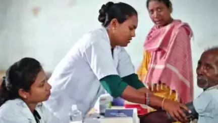 बालोद: धरती आबा राष्ट्रव्यापी जागरूकता अभियान के तहत आज जिले के ग्राम सहगांव में आयोजित लाभ संतृप्ति शिविर