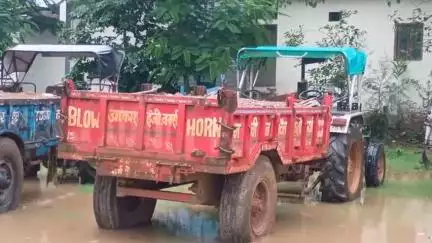 बनखेड़ी: बाजरा परिवहन में अनियमितता: एसडीएम ने दहलवाडा में निरीक्षण के दौरान बिना नंबर की ट्रैक्टर-ट्रॉली पकड़ी
