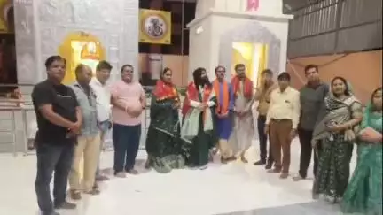 ब्यावरा: ब्यावरा शहर के खाटू श्याम मंदिर में प्रसिद्ध कथावाचक जितेंद्र महाराज का स्वागत किया गया