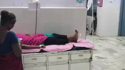 पेशरार: पेशरार में पति-पत्नी के विवाद में पत्नी ने कीटनाशक खाकर आत्महत्या का प्रयास किया