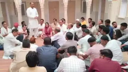 श्रीमाधोपुर: लोसल में कांग्रेस कार्यकर्ताओं की बैठक का आयोजन, कांग्रेस जिला अध्यक्ष सुनीता जगिठाला रही मौजूद