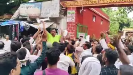 कोचस: कोचस नगर पंचायत के चेयरमैन, उप चेयरमैन एवं वार्ड पार्षद के परिणाम घोषित, चेयरमैन बनीं शबनम प्रवीन और उप चेयरमैन स्नेहा