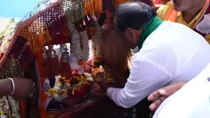 ಧಾರವಾಡ: ನವಲಗುಂದ ಪಟ್ಟಣದಲ್ಲಿ ಜರುಗಿದ ಅಜಾತ ನಾಗಲಿಂಗಜ್ಜನ ಜಾತ್ರಾ ಮಹೋತ್ಸವ: ಶಾಸಕ ಎನ್ ಎಚ್ ಕೋನರಡ್ಡಿ ಭಾಗಿ