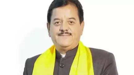कुल्लू: कुल्लू के MLA सुंदर ठाकुर ने सोशल मीडिया पर बंजार के MLA पर कसा तंज, कहा- 'Sorry भाई, दशहरा तो मनाना पड़ेगा'