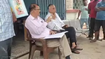 नौगांव: नौगांव नगर पालिका के सीएमओ ने सफाई कर्मचारियों के साथ की बैठक, गंदगी मिलने पर होगी कार्यवाही