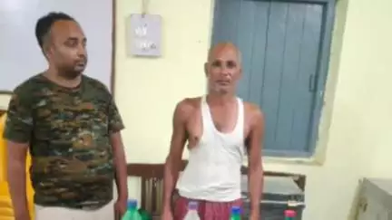बलिया: बलिया पुलिस ने नूरजमापुर से एक शराब कारोबारी को गिरफ्तार किया