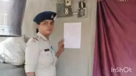 अररिया: दुष्कर्म मामले में पुलिस की दबिश के दौरान एक आरोपित ने न्यायालय में किया आत्मसमर्पण
