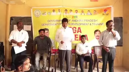 గిద్దలూరు: రాష్ట్రంలో 9 లక్షల కోట్లు పెట్టుబడి పెట్టేందుకు ప్రముఖ కంపెనీలు ఆసక్తిగా ఉన్నాయి: గిద్దలూరు ఎమ్మెల్యే అశోక్ రెడ్డి