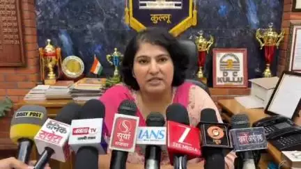 कुल्लू: डीसी कुल्लु तोरुल एस रवीश ने पानी की योजनाओं को सुचारू करने और बिजली की व्यवस्था की दी जानकारी