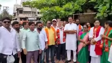 रत्नागिरी: हिंदी भाषा सक्तीचा शासन निर्णय रद्द केल्याने शिवसेना उबाठा गटाकडून शहरात जागोजागी आनंदोत्सव