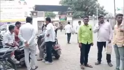परभणी: नांदापूर शिवारात चालत्या दुचाकीवर चक्कर आल्याने एकाचा मृत्यू