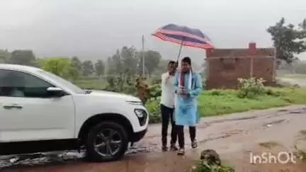 ଜୁନାଗଡ: ଚିଙ୍ଗୁଡ଼ିସର ମଣ୍ଡି ଗସ୍ତ କରି ଚାଷୀଙ୍କ ସମସ୍ୟା ବୁଝିଲେ ଜୁନାଗଡ଼ ବିଧାୟକ