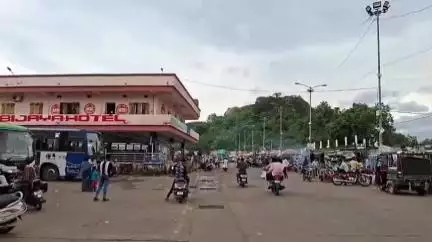 ଭଞ୍ଜନଗର: ଭଞ୍ଜନଗର ବସ ଷ୍ଟାଣ୍ଡରେ ଫେଲ୍ ମାରିଛି ସ୍ଵଚ୍ଛ ଭାରତ, ପରିମଳ ଅବସ୍ଥା ଶୋଚନୀୟ #jansamasya