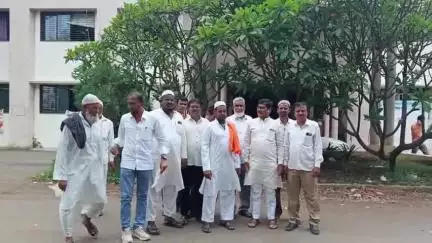 परभणी: शहरातील पशुधन खरेदी-विक्रीचा आठवडी बाजार चालू करावा, माजी आमदार हरीभाऊ लहाने यांची जिल्हाधिकाऱ्यांना मागणी