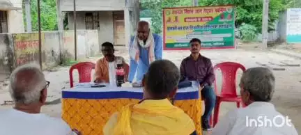 बलिया: विकासखंड बेलहरी के ग्राम सभा निरूपुर में किसानों को मिला प्राकृतिक खेती का प्रशिक्षण