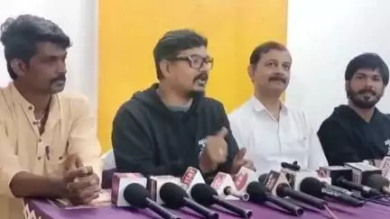 ಧಾರವಾಡ: ಜುಲೈ 9ರಂದು ದೂರ ತೀರ ಯಾನ’ ಸಿನಿಮಾದ ವಿಶೇಷ ಪ್ರದರ್ಶನ: ನಗರದಲ್ಲಿ ನಿರ್ದೇಶಕ ಮಸೋರೆ