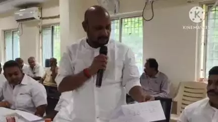 ప్రజా సమస్యలపై కౌన్సిల్లో అధికారులను నిలదీసిన కౌన్సిలర్లు