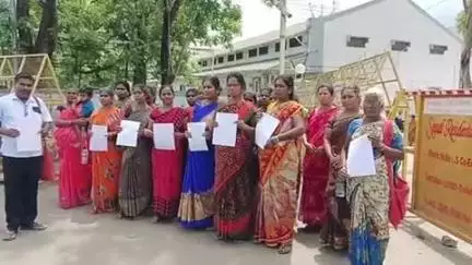 சங்கரன்கோயில்: தனியார் பீடி தொழிற்சாலை தொழிலாளர்களை ஏமாற்றி பல கோடி மோசடி ஆட்சியர் அலுவலகத்தின் புகார்
