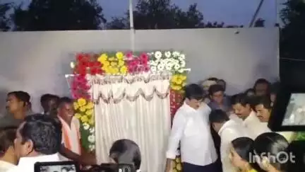 రాయపర్తి లో 14.17 కోట్లతో 20వేల మెగా టన్నుల సామర్థ్యం గల గోదాంకు భూమి పూజ చేసిన మంత్రి పొంగులేటి శ్రీనివాస్ రెడ్డి