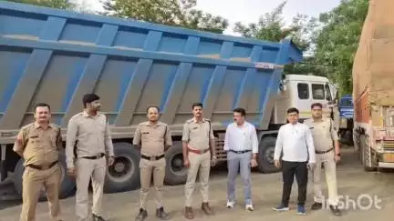 चाचौड़ा: बीनागंज में एक्सपायर रॉयल्टी से अवैध रेत परिवहन, पुलिस और खनिज विभाग ने डंपर ज़ब्त किया