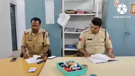 नवागढ़: नवागढ़ के सार्वजनिक जगह बाजार चौक के पास शराब का सेवन करने वाले आरोपी को किया गिरफ्तार