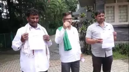 ಧಾರವಾಡ: ಸಂಕಷ್ಟದ ಮಧ್ಯೆ ರಾಷ್ಟ್ರೀಕೃತ ಬ್ಯಾಂಕ್‌ಗಳಿಂದ ರೈತರಿಗೆ ನೋಟಿಸ್, ನಗರದಲ್ಲಿ ರೈತರ ಆಕ್ರೋಶ #Localissue