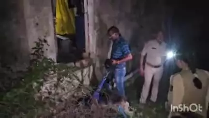 शाजापुर: जिला जेल में पदस्थ महिला आरक्षक के शासकीय आवास से ₹2 लाख की नकदी व सोने-चाँदी के आभूषण हुए चोरी, मामला दर्ज