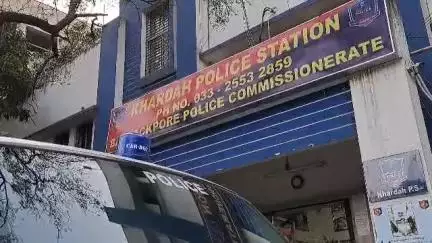ব্যারাকপুর ২: খড়দহ ও কামারহাটি থানার যৌথ তল্লাশিতে পানিহাটি থেকে উদ্ধার আগ্নেয়াস্ত্র সহ প্রচুর কার্তুজ