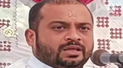 चामोर्शी: वडसा येथे शेतकऱ्यांशी परिसंवाद; काँग्रेस गडचिरोली जिल्हाध्यक्ष महेंद्र ब्राह्मणवाडे यांची प्रमुख उपस्थिती