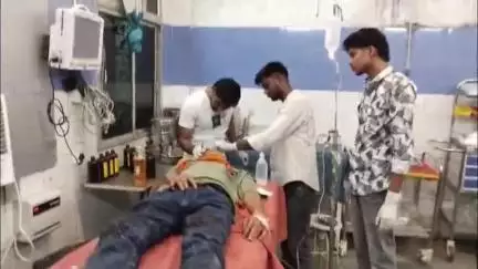 औरंगाबाद: नगर थाना क्षेत्र के क्षत्रिय नगर में पुरानी रंजिश को लेकर दो पक्षों के बीच हिंसक झड़प, एक घायल का इलाज सदर अस्पताल में हुआ
