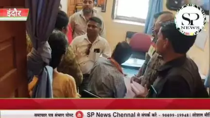भीषण गर्मी में पीएम आवास के फ्लैटों में पेयजल संकट, रहवासी नपा पहुंचे
#Sambhagpost #SPN #संभागपोस्ट #khargone #napa