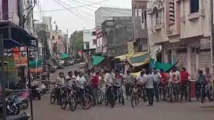 पानसेमल: विश्व साइकिल दिवस पर पानसेमल नगर में चौथी बार साइकिल रैली निकाली गई, नपाध्यक्ष सहित गणमान्यजन शामिल हुए