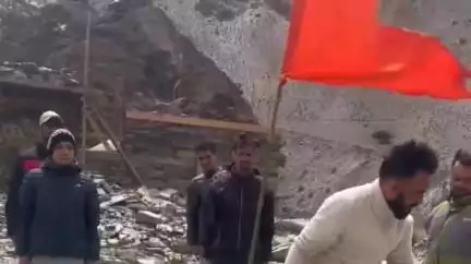भटवाड़ी: राष्ट्रीय स्वयंसेवक संघ के स्वयंसेवकों ने नेलांग बैली के जादूंग गांव में लगाई शाखा