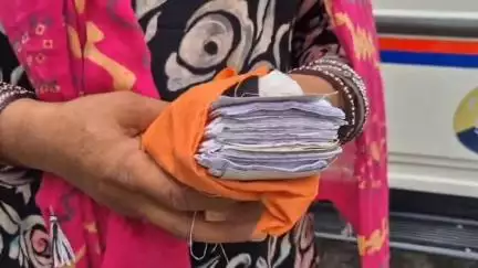 अजमेर: आदर्श नगर रोड के पास मजदूर महिला से ठगी, बातों में उलझाकर कान के झुमके उतरवाए, आदर्श नगर थाने में दी शिकायत