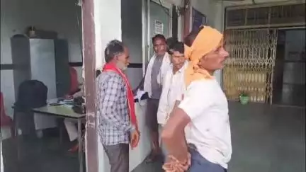 छतरपुर नगर: ग्राम बारी में सर्प के काटने से महिला की मौत, जिला अस्पताल में हुआ पोस्टमार्टम