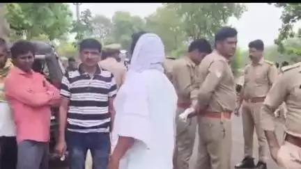 पट्टी: बोझी ईंट भट्ठे के पास ट्रैक्टर ने टेम्पो में मारी जोरदार टक्कर, 7 लोग हुए घायल