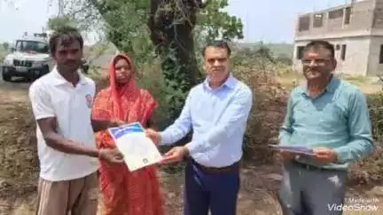 बेगमगंज: सुराग देने वाले हुए पुरस्कृत, एसपी पंकज कुमार पांडे ने किया सम्मानित